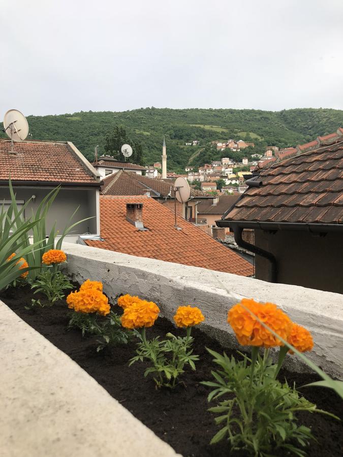 Central Apartment With City View Prizren Eksteriør bilde